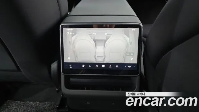 Tesla Model Y — фото 28