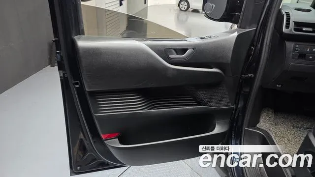 Hyundai Staria — фото 24