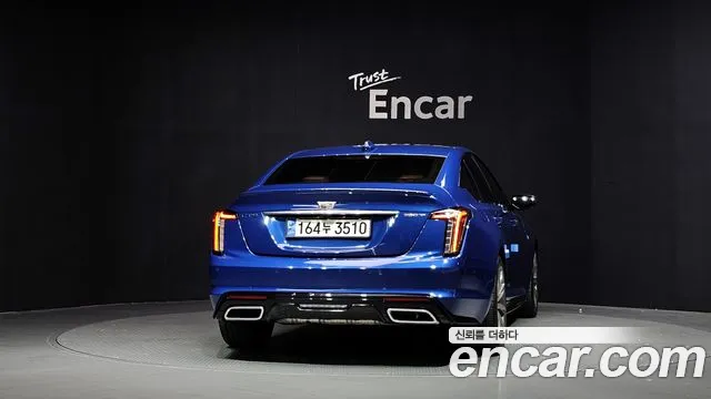 Cadillac CT5 — фото 4