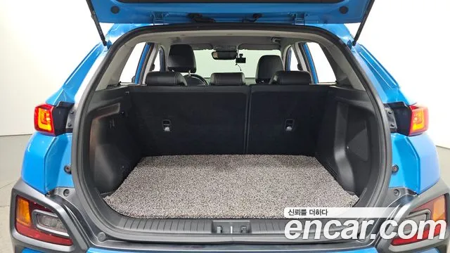 Hyundai Kona — фото 32