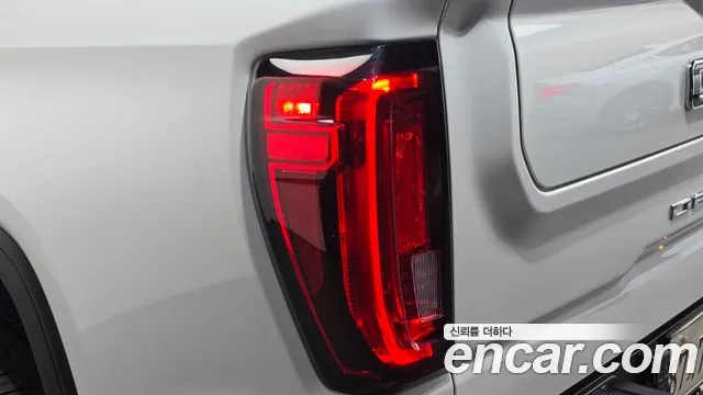 GMC Sierra — фото 23
