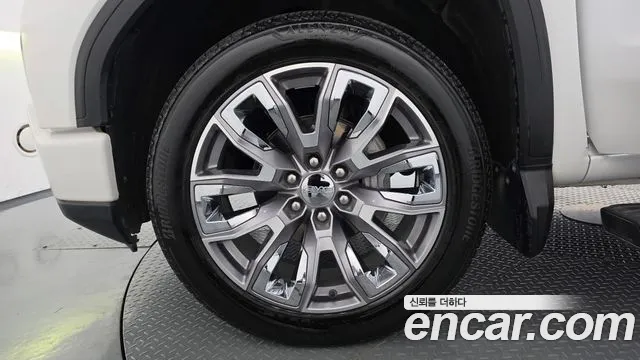 GMC Sierra — фото 4