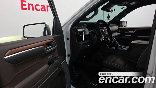 GMC Sierra — фото 9