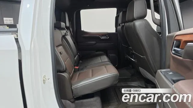 GMC Sierra — фото 10