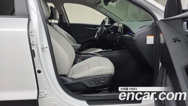 Kia Niro — фото 26