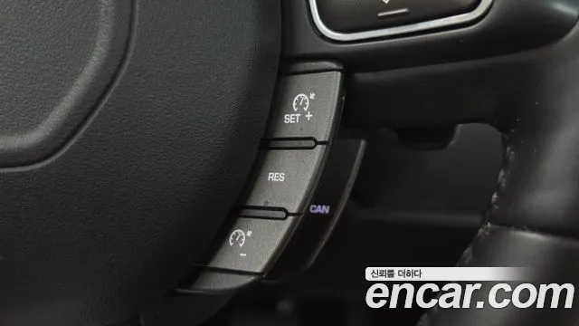 Land Rover Range Rover Evoque — фото 14
