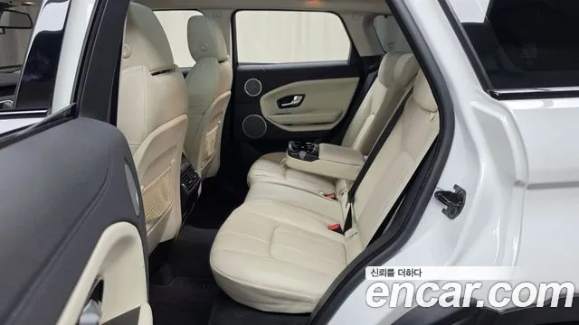Land Rover Range Rover Evoque — фото 26