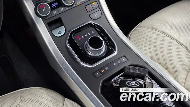 Land Rover Range Rover Evoque — фото 8