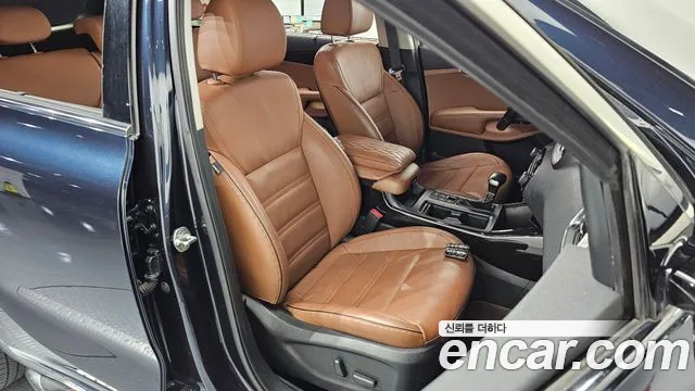 Kia Sorento — фото 12
