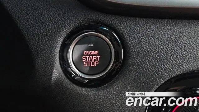 Kia Sorento — фото 28
