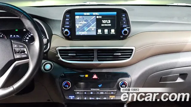 Hyundai Tucson — фото 10