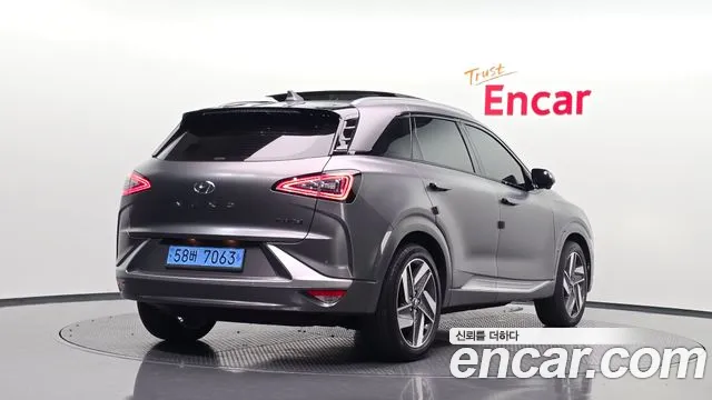 Hyundai Nexo — фото 1