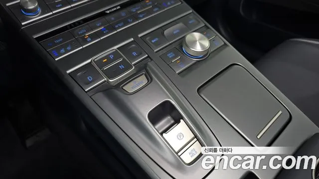 Hyundai Nexo — фото 8