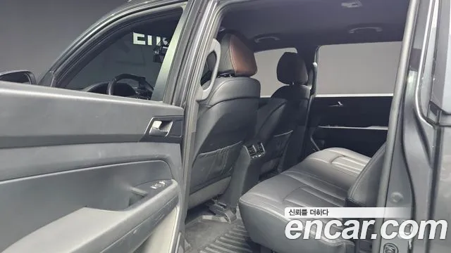 KG_Mobility_Ssangyong Rexton — фото 29