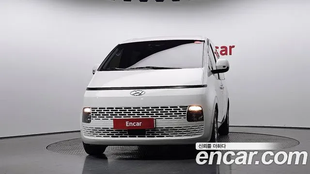 Hyundai Staria — фото 3