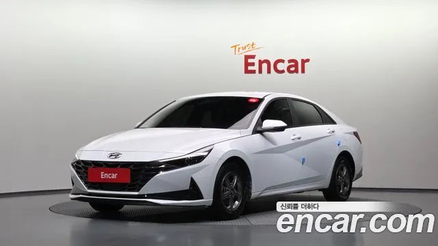 Hyundai Avante — фото 1