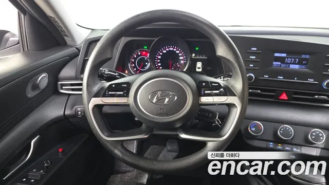 Hyundai Avante — фото 13