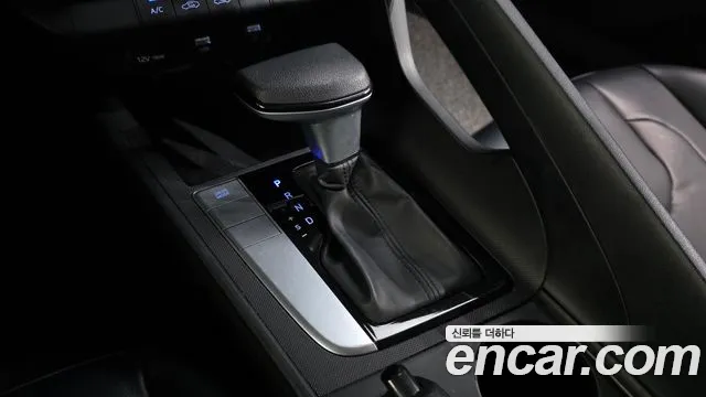 Hyundai Avante — фото 9