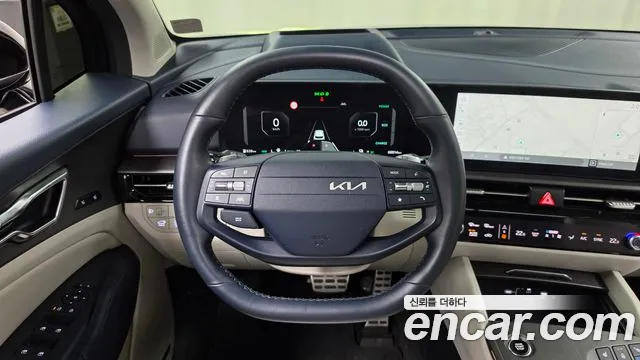 Kia Sportage — фото 13