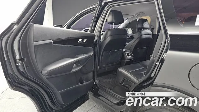 Kia Sorento — фото 12