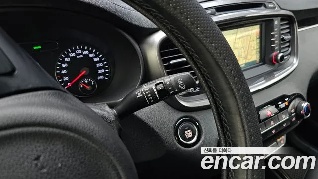 Kia Sorento — фото 19