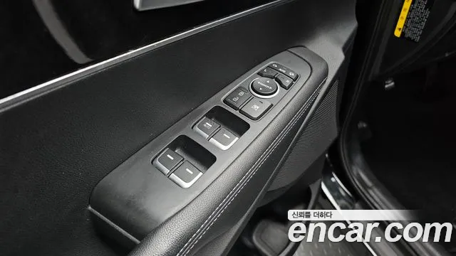Kia Sorento — фото 28