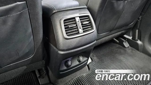 Kia Sorento — фото 30
