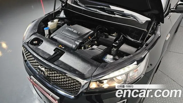 Kia Sorento — фото 6