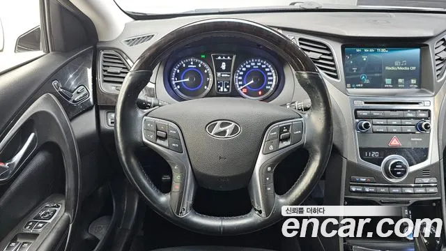 Hyundai Grandeur — фото 13