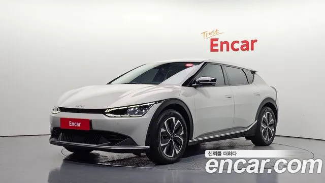 Kia EV6 — фото 1