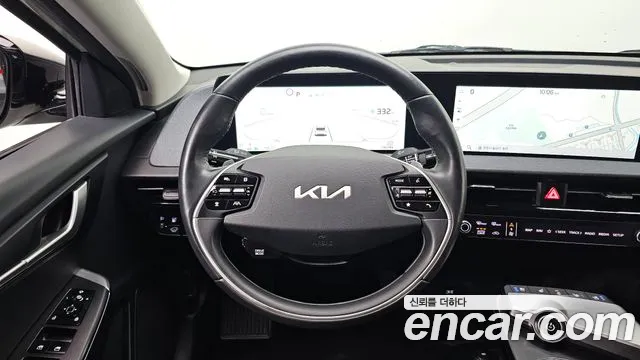 Kia EV6 — фото 15