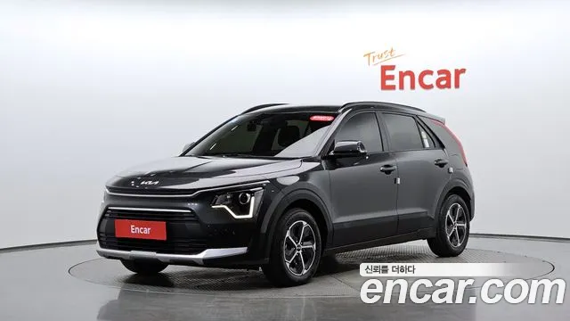 Kia Niro — фото 1