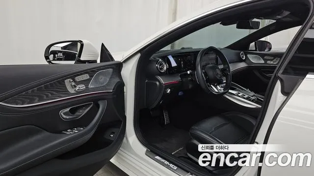 Mercedes-Benz AMG GT — фото 10