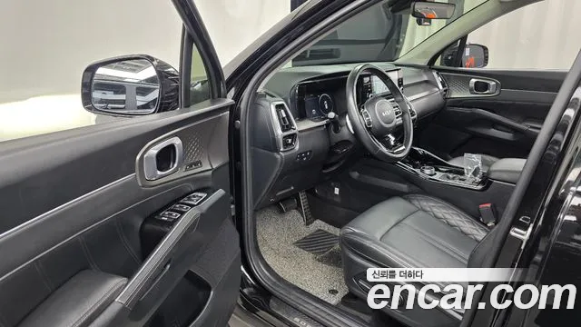 Kia Sorento — фото 10