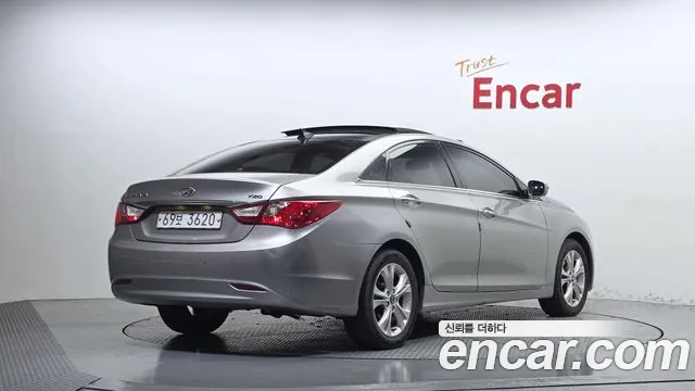 Hyundai Sonata — фото 2