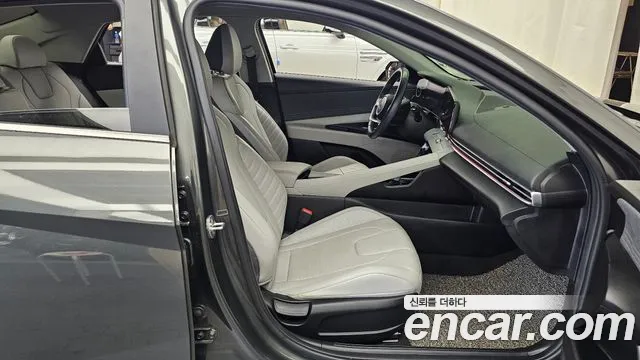 Hyundai Avante — фото 11