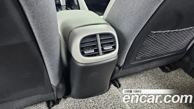 Hyundai Avante — фото 19