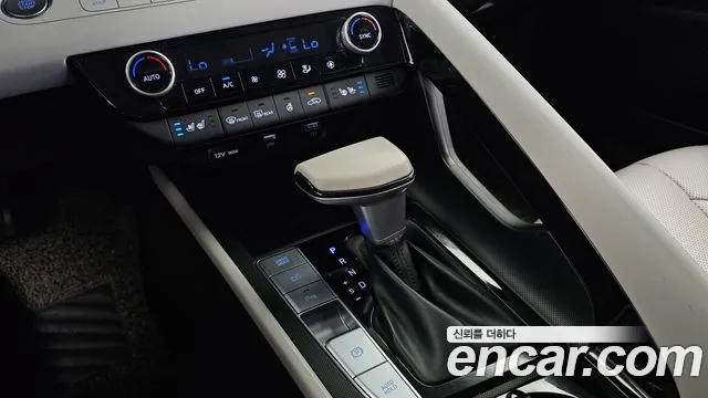 Hyundai Avante — фото 9