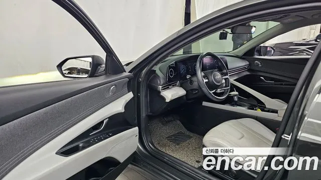 Hyundai Avante — фото 10