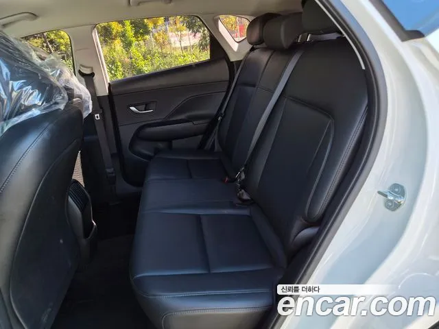 Hyundai Kona — фото 17