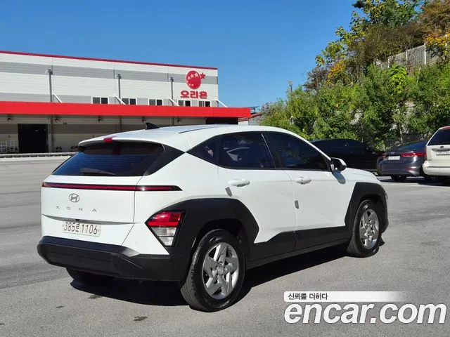 Hyundai Kona — фото 2