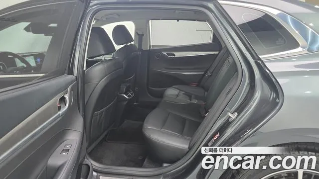 Hyundai Grandeur — фото 11