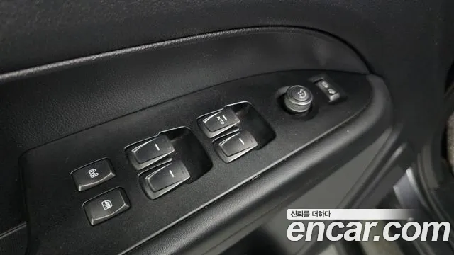 KG_Mobility_Ssangyong Rexton — фото 16