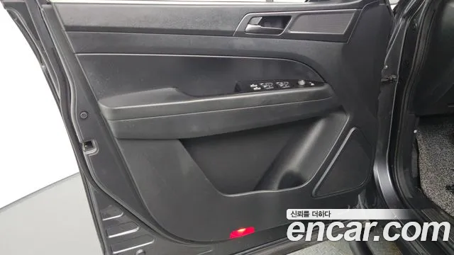 KG_Mobility_Ssangyong Rexton — фото 24