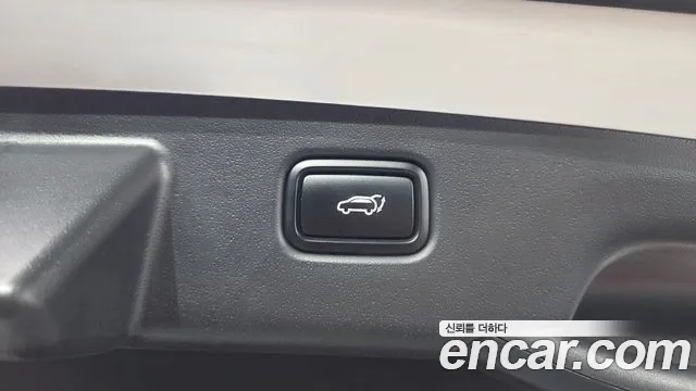 Kia Niro — фото 17