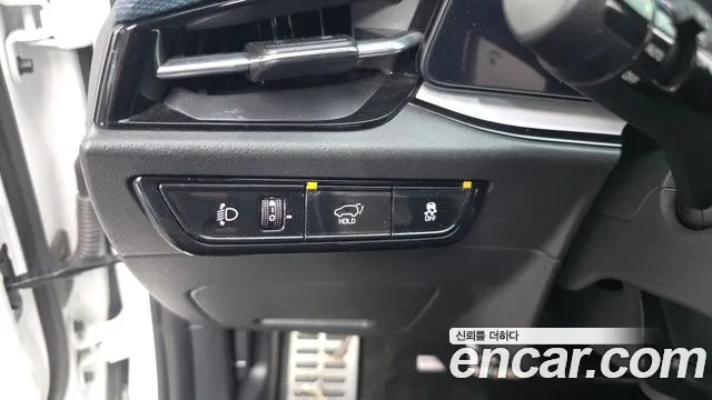Kia Niro — фото 20