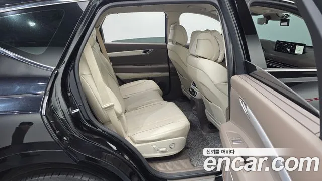 Genesis GV80 — фото 11
