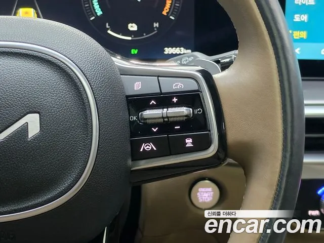 Kia Sorento — фото 11
