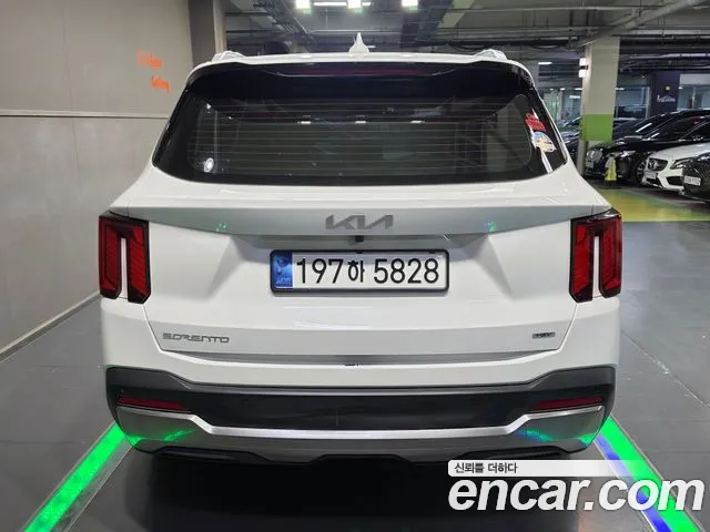 Kia Sorento — фото 4