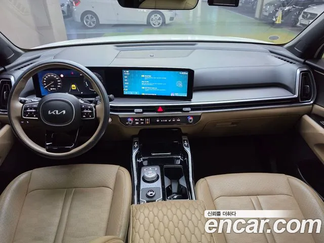 Kia Sorento — фото 8